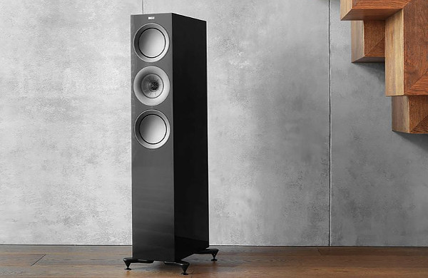 KEF R7