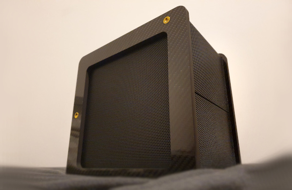 SYNERGISTIC RESEARCH Black Box Carbon